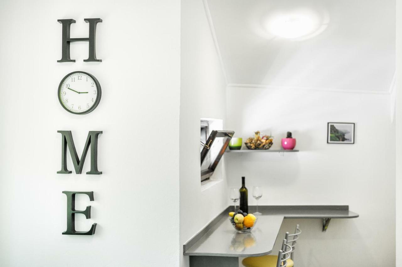 Jere Apartment ตรีบูนย์ ภายนอก รูปภาพ